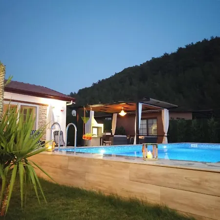 Villa Kokpit *